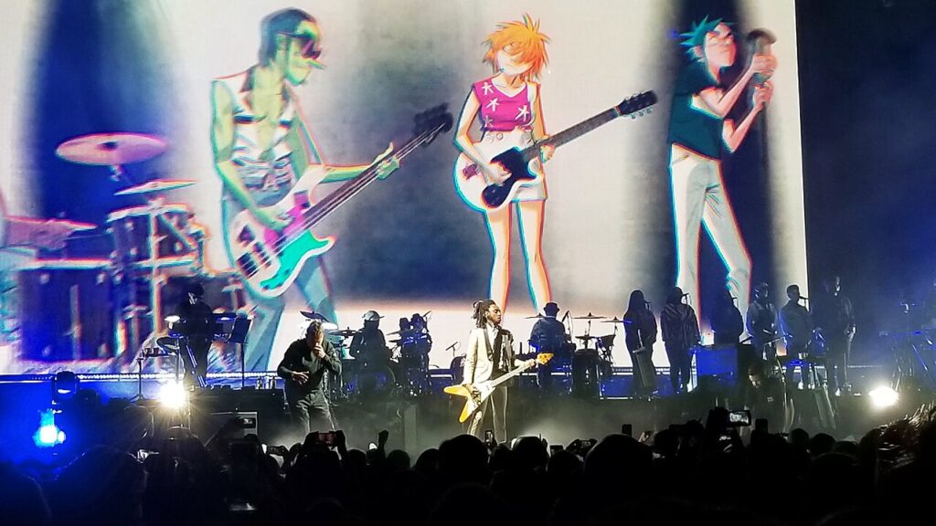 1279px-Gorillaz_@_Barclays_Center,_Brooklyn,_10-13-2018